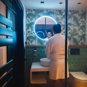 Hotel Koncept International